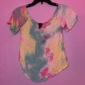 Off the shoulder top from rue 21. Size: large